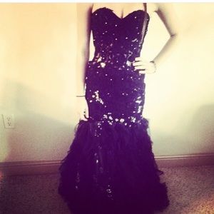 Black sequence Prom dress